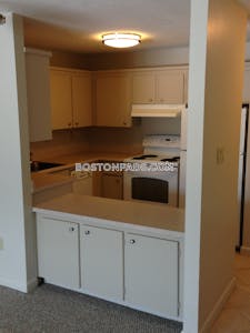 Stoneham Apartment for rent 1 Bedroom 1 Bath - $1,925 75% Fee