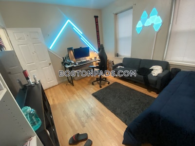 Mission Hill 4 Bed, 1 Bath Unit Boston - $5,400