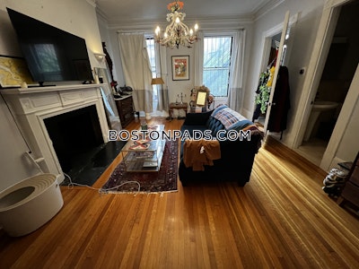 Back Bay 1 Bed 1 Bath Boston - $3,490