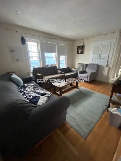 Somerville 5 Bed 1 Bath SOMERVILLE  Tufts - $6,375