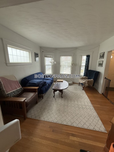 Somerville Apartment for rent 2 Bedrooms 1 Bath  Winter Hill - $2,800