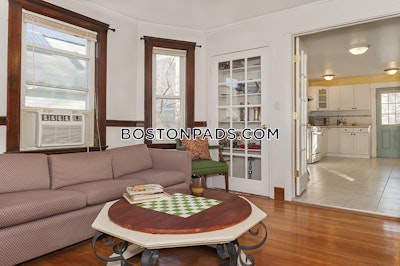 Cambridge 2 Beds 1.5 Baths  Mt. Auburn/brattle/ Fresh Pond - $2,600 No Fee