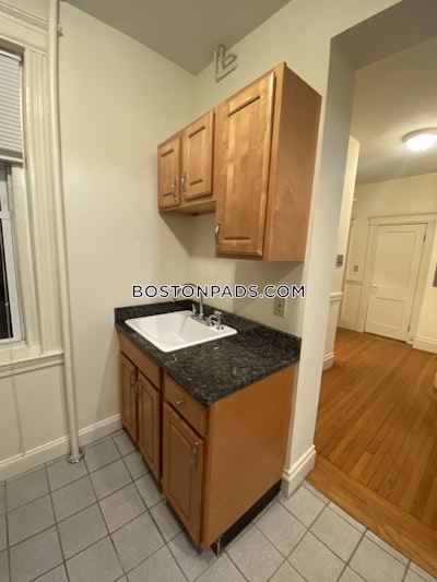 Fenway/kenmore Apartment for rent 1 Bedroom 1 Bath Boston - $2,650