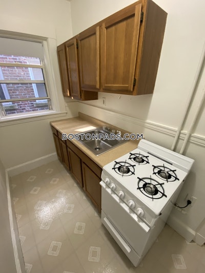 Somerville Apartment for rent 1 Bedroom 1 Bath  Winter Hill - $2,250